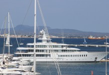 Superyacht Musashi im Hafen von Palma Musashi Superyacht Palma de Mallorca