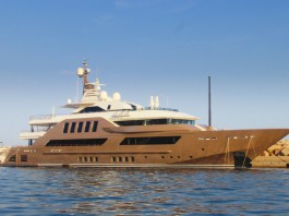 Luxus Yacht JADE im Hafen von Puerto Portals Luxus Yacht Jade Blog Portal Mallorca