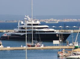 Symphony Super Yacht im Hafen von Palma Symphony Super Yacht